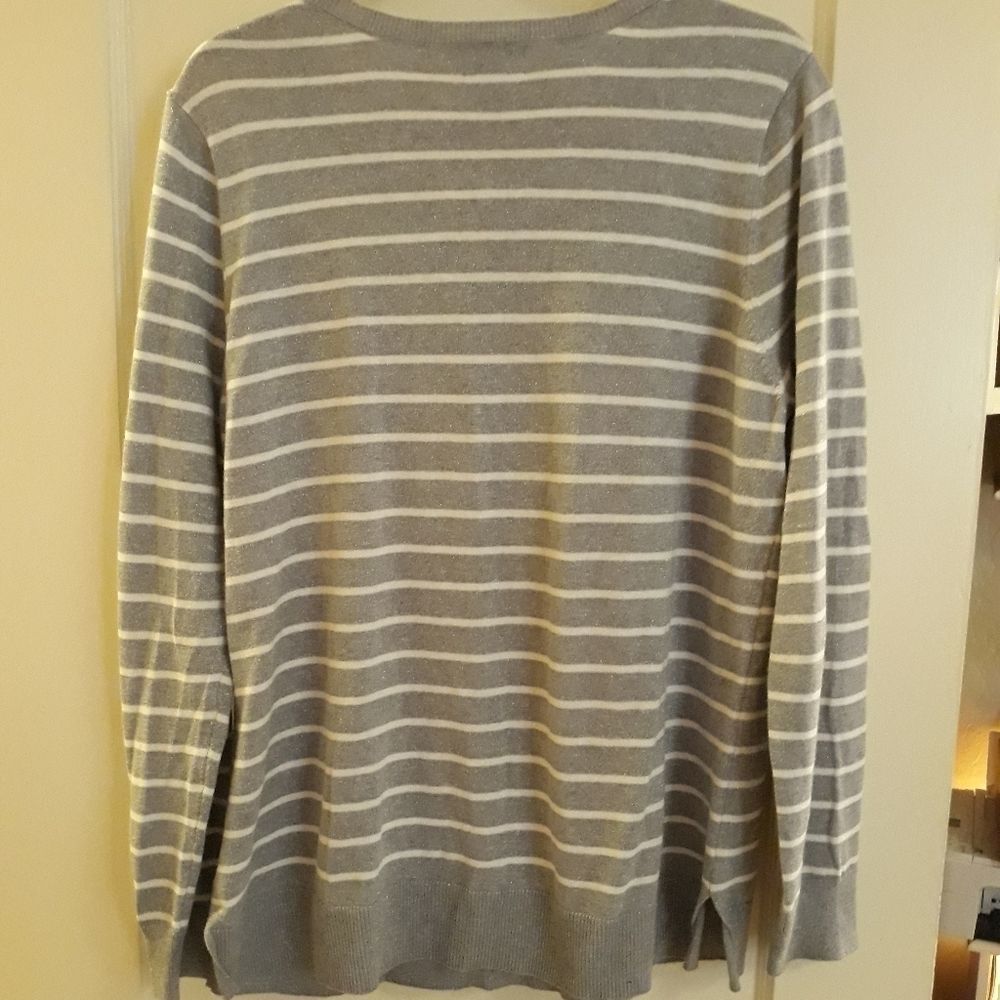 Lightweight sparkly sweater - Picture 5 of 7